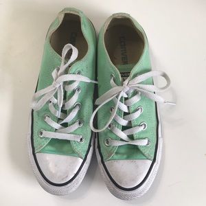 Mint green low top converse